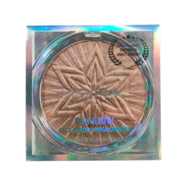 Cruelty-free highlighter and illuminating powder combo