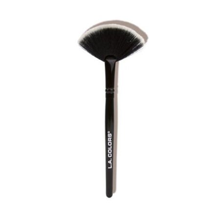 L.A. COLORS Cosmetic Brush – Highlighter Fan